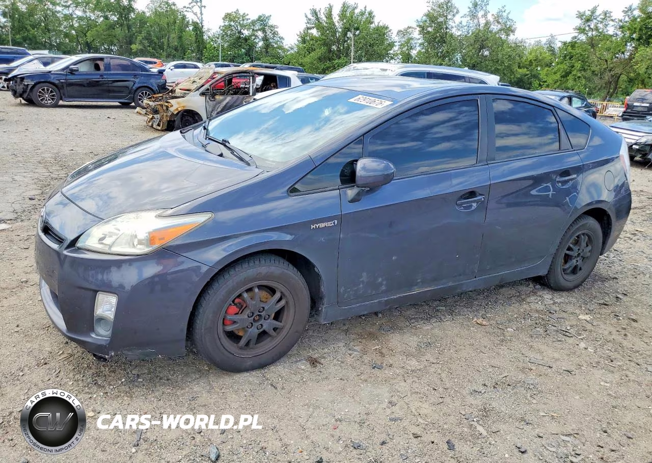 2011 Toyota Prius Two