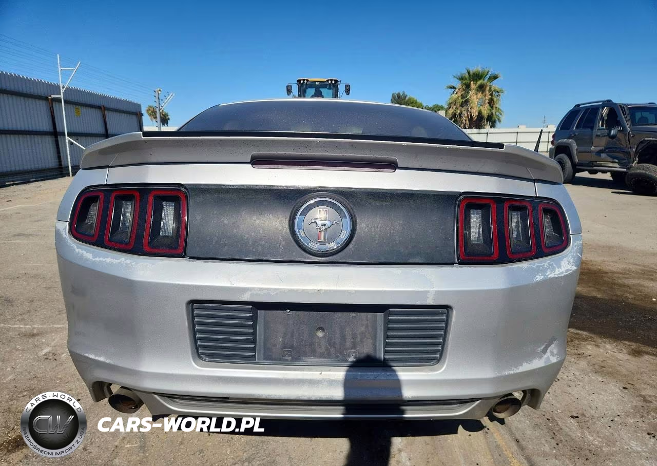 2014 Ford Mustang VIN:1ZVBP8AM7E5239928 - 6
