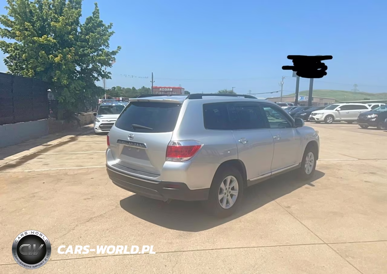 2012 Toyota Highlander Base VIN:5TDBK3EH1CS094863 - 4