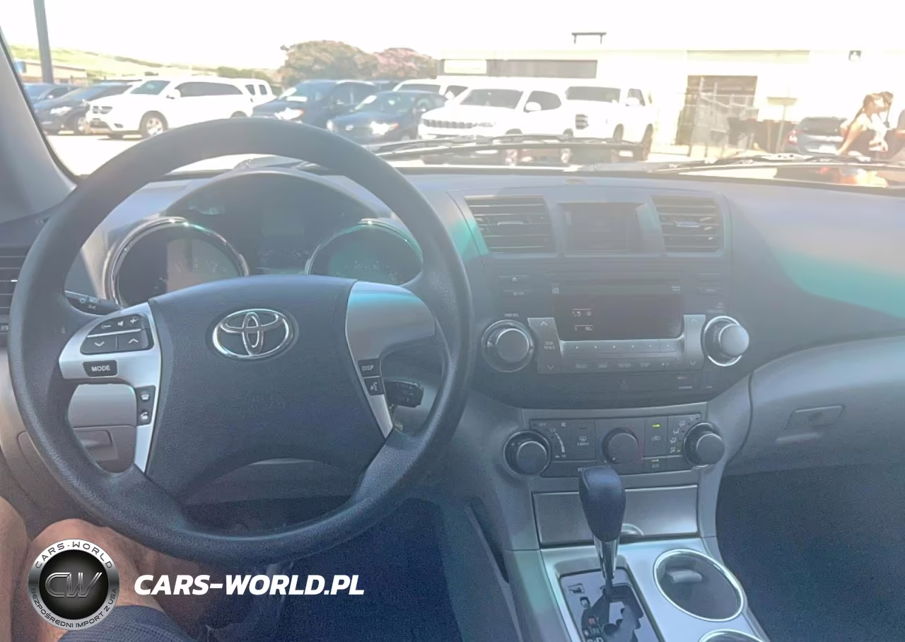2012 Toyota Highlander Base VIN:5TDBK3EH1CS094863 - 9