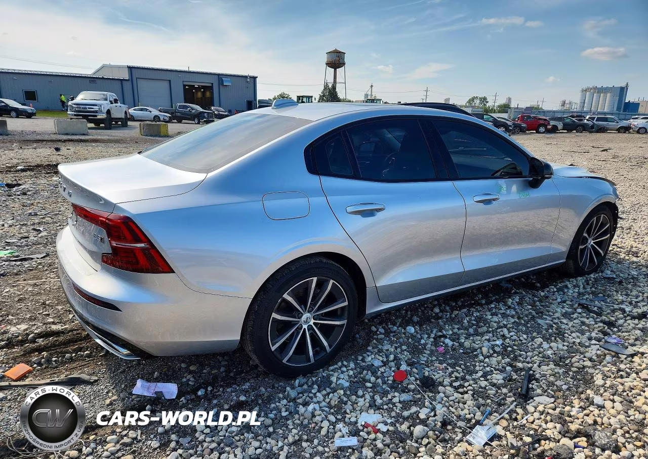 2022 Volvo S60 B5 Momentum VIN:7JRL12TZ5NG174467 - 3