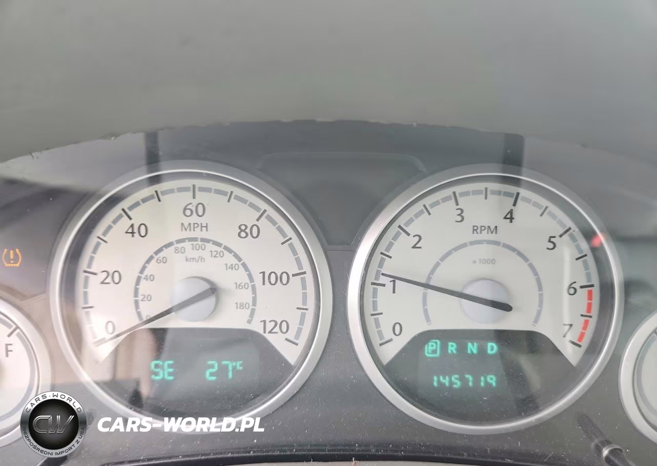 2010 Chrysler Town & Country Touring VIN:2A4RR5D10AR229129 - 9