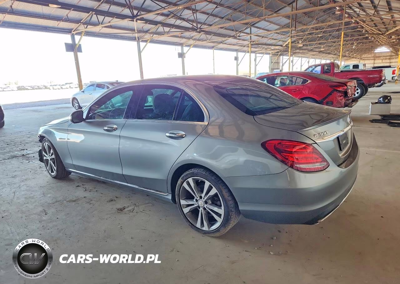 2015 Mercedes-Benz C 300 VIN:55SWF4JB2FU054781 - 2