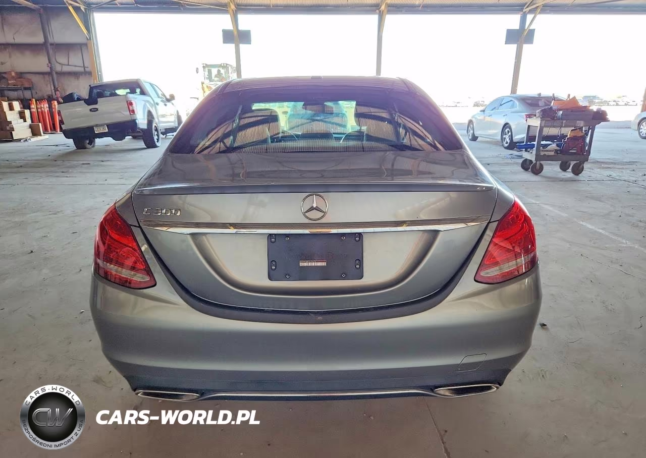 2015 Mercedes-Benz C 300 VIN:55SWF4JB2FU054781 - 6