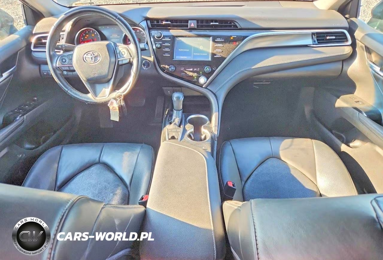 2018 Toyota Camry Xse VIN:4T1B61HK2JU118348 - 8