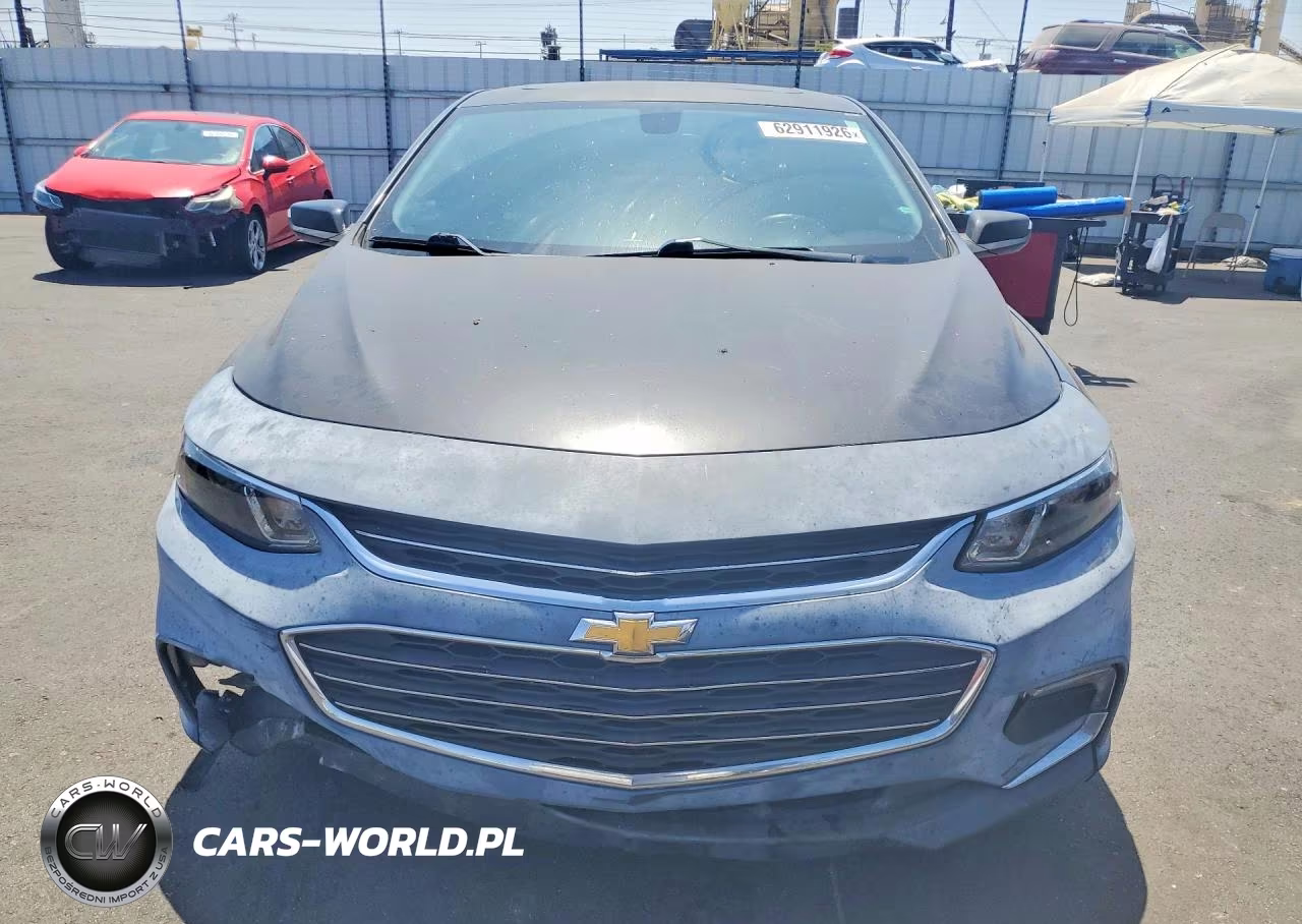 2018 Chevrolet Malibu Lt VIN:1G1ZD5ST9JF130740 - 5