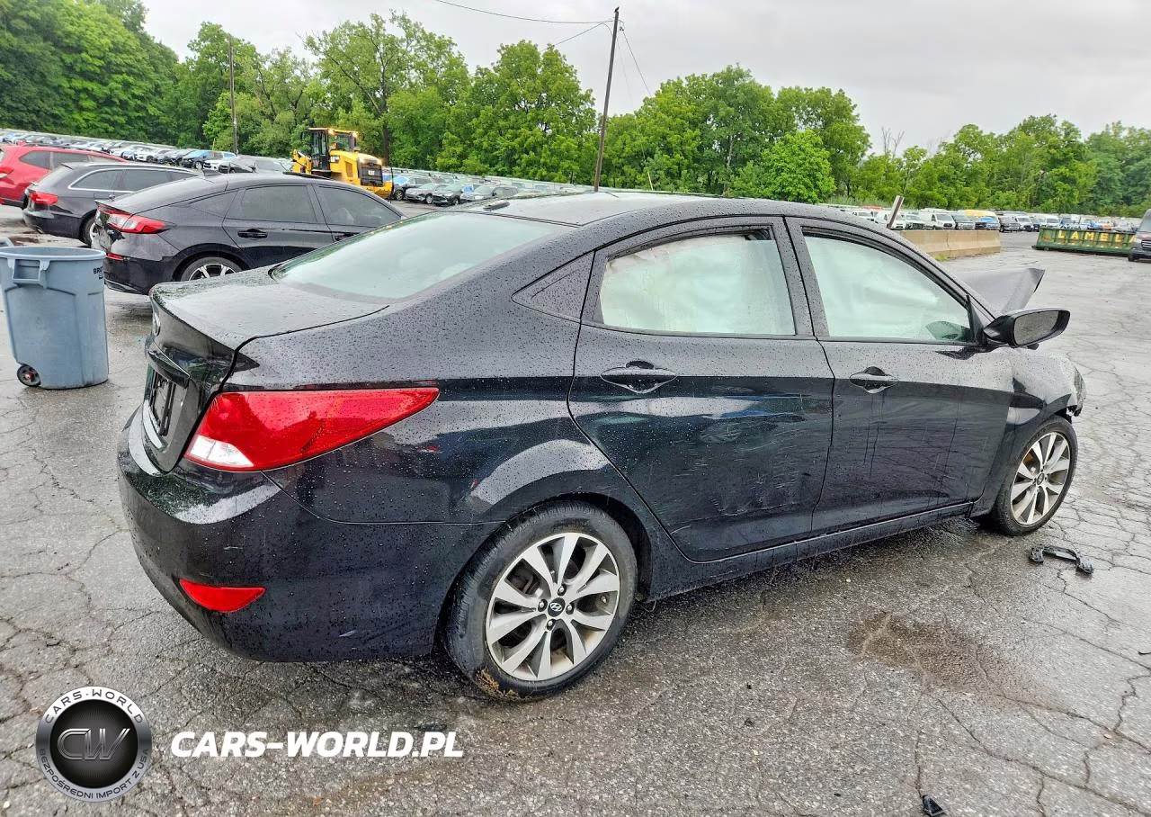 2017 Hyundai Accent Value Edition VIN:KMHCT4AE0HU355403 - 3