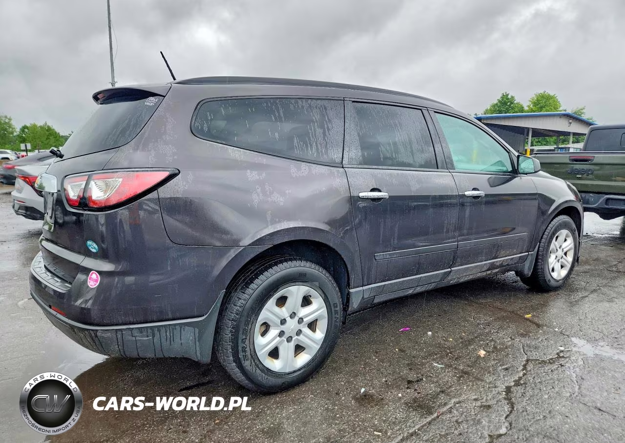 2017 Chevrolet Traverse Ls VIN:1GNKVFKD3HJ268258 - 3