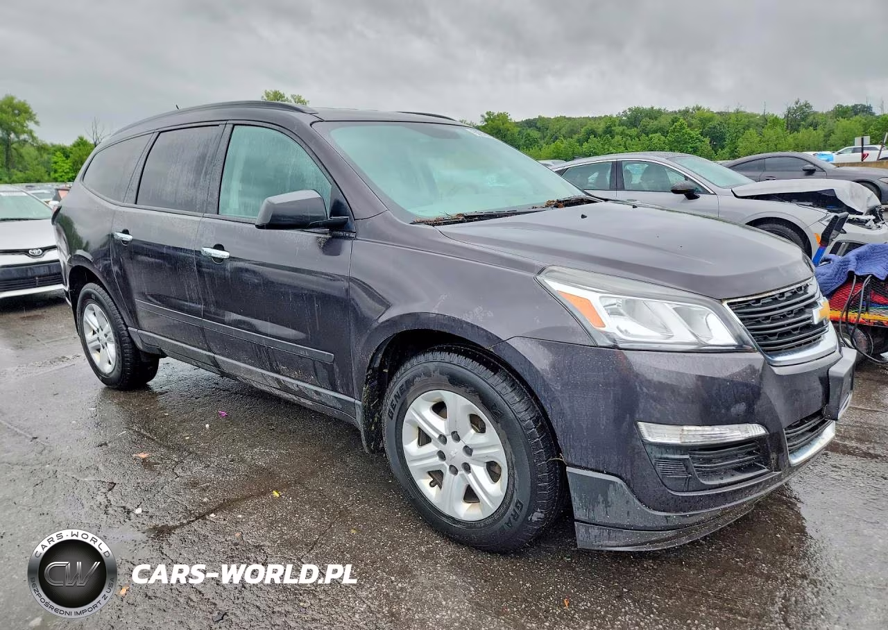 2017 Chevrolet Traverse Ls VIN:1GNKVFKD3HJ268258 - 4
