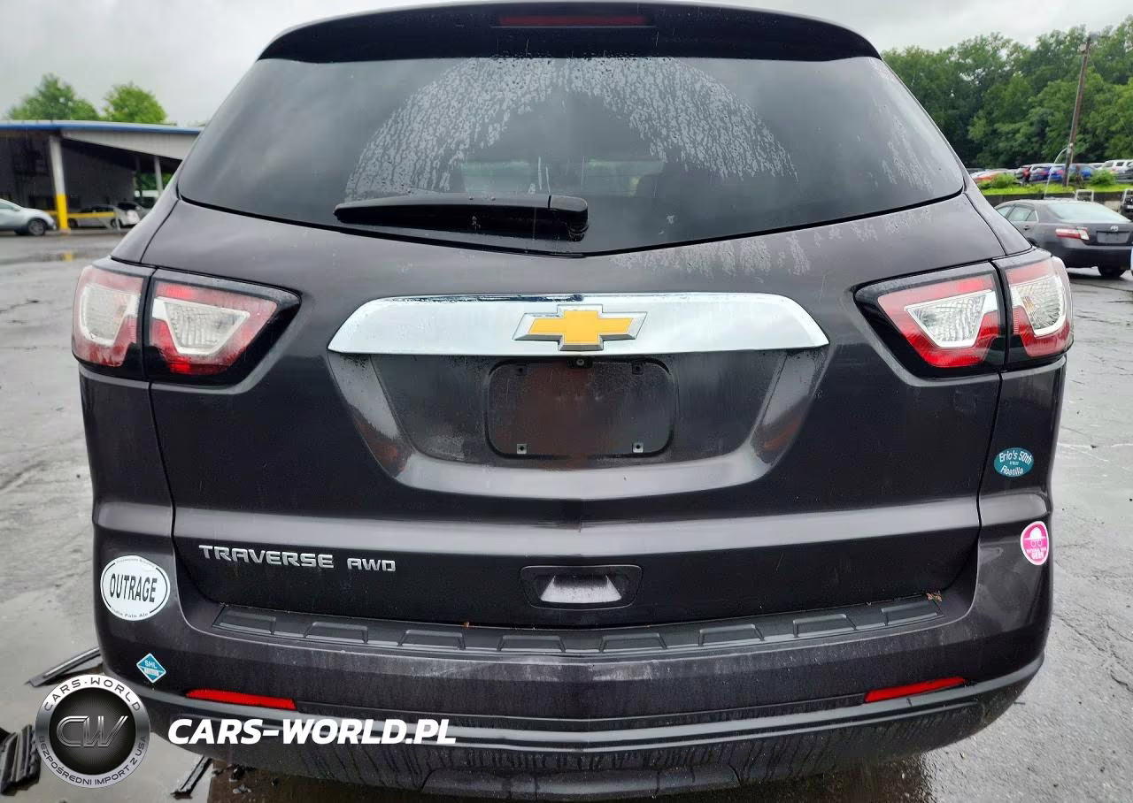 2017 Chevrolet Traverse Ls VIN:1GNKVFKD3HJ268258 - 6