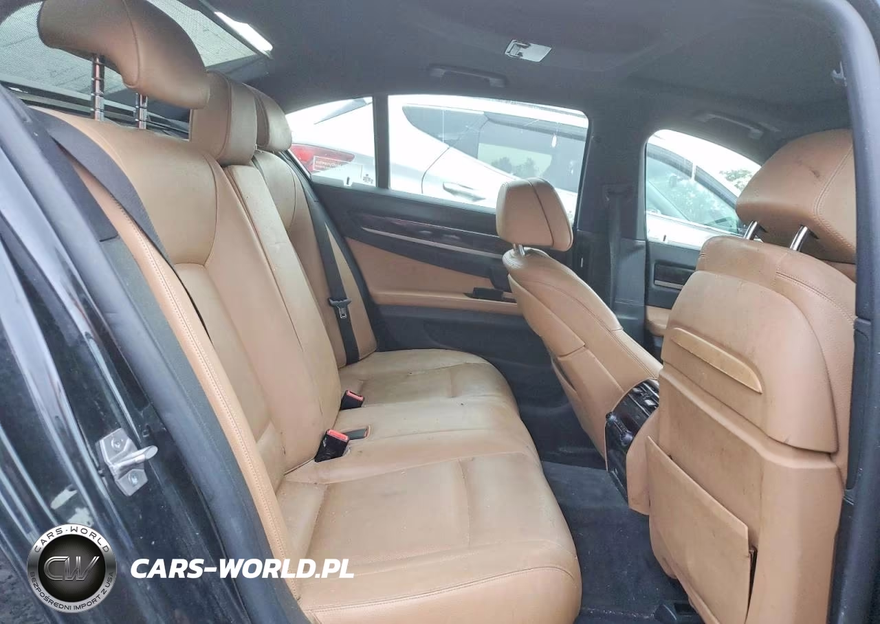 2015 BMW 740 I VIN:WBAYA6C50FGK16292 - 10