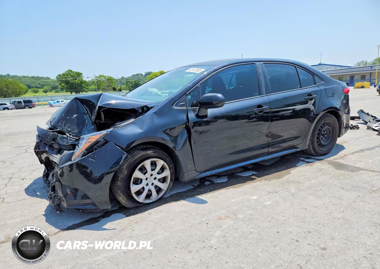 2022 Toyota Corolla Le – zdjęcie 1 z 13