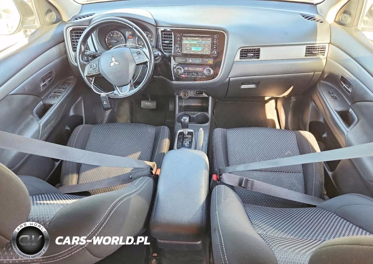 2016 Mitsubishi Outlander Se VIN:JA4AD3A35GZ053585 - 8