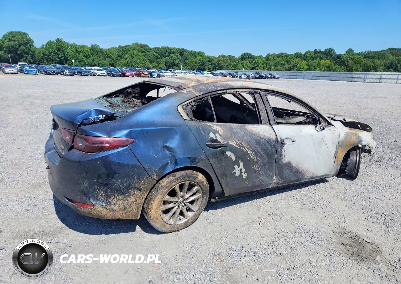 2021 Mazda 3 VIN:3MZBPAALXMM253460 - 3