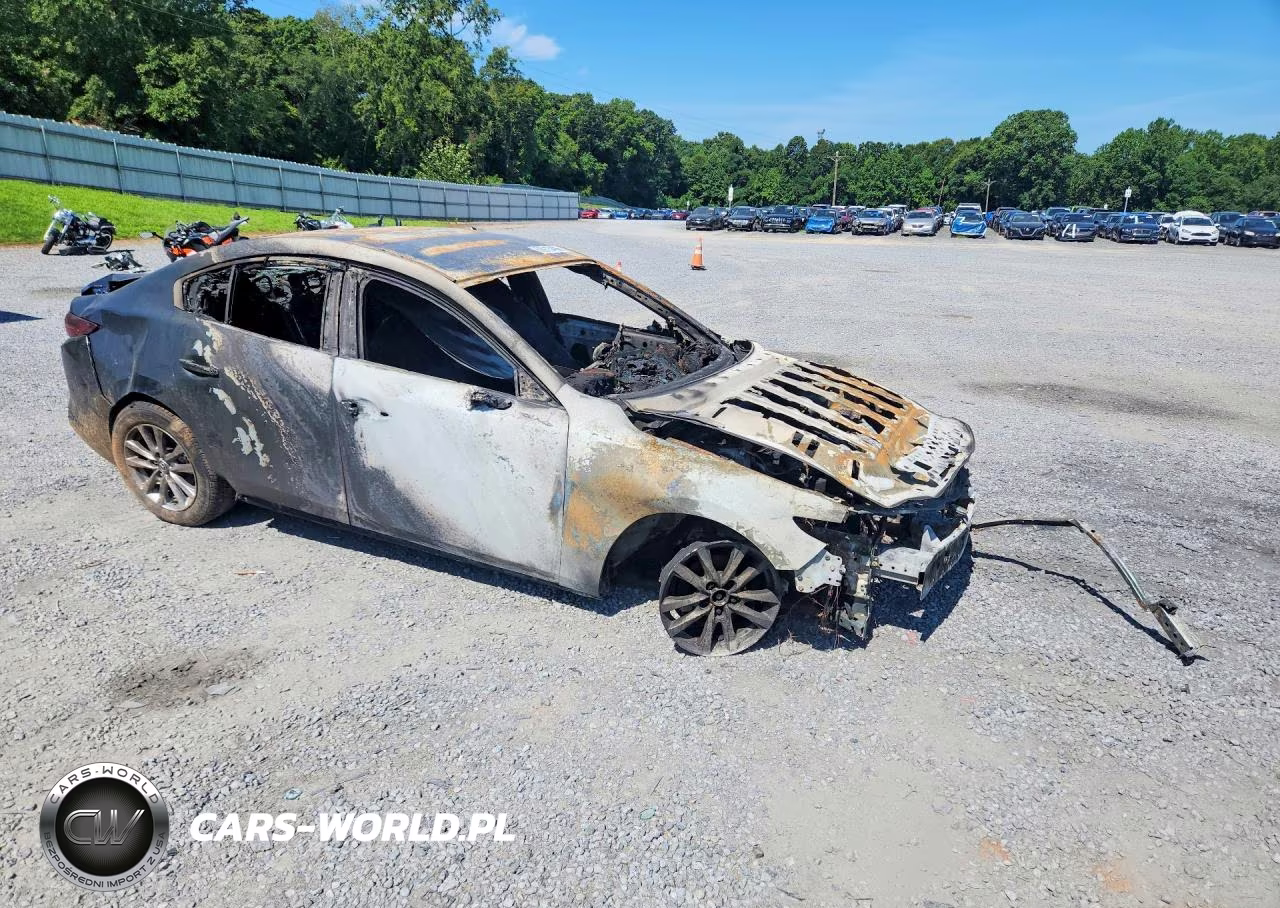 2021 Mazda 3 VIN:3MZBPAALXMM253460 - 4