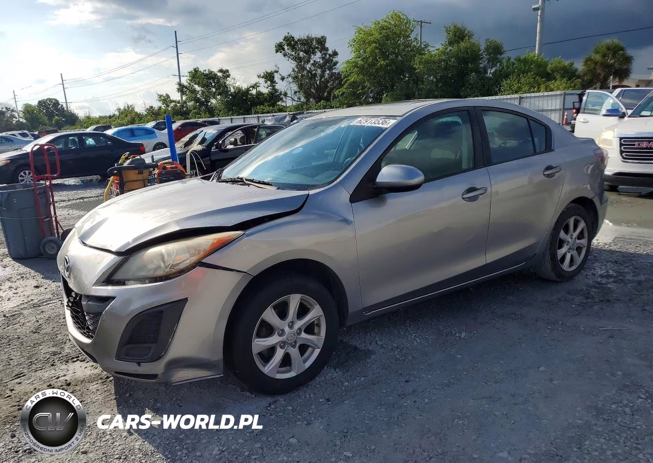 2011 Mazda 3 I