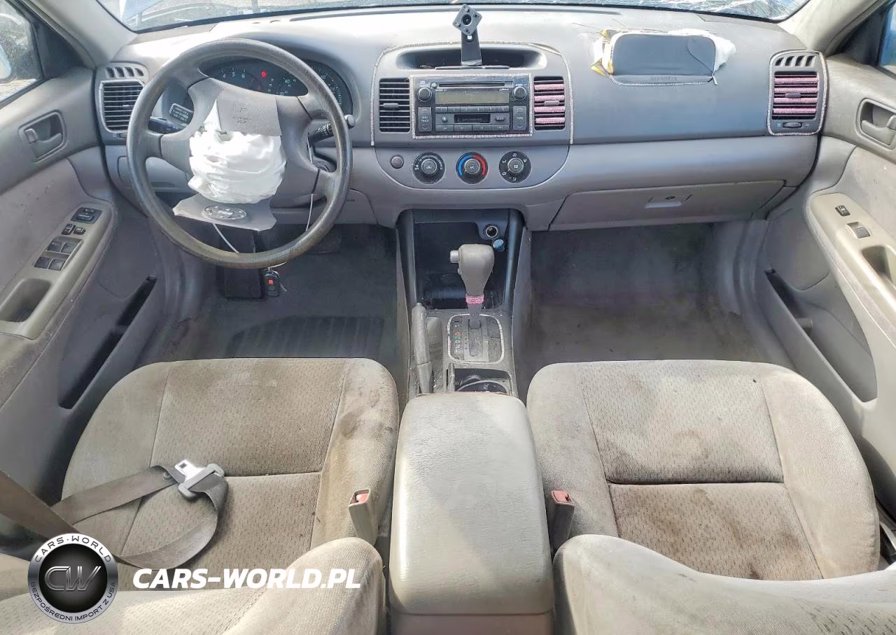 2003 Toyota Camry Le VIN:4T1BE32KX3U749603 - 8