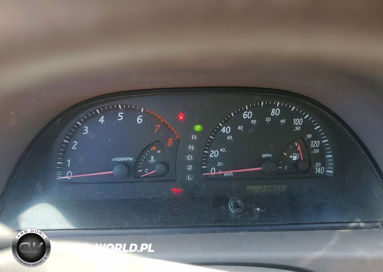 2003 Toyota Camry Le VIN:4T1BE32KX3U749603 - 9