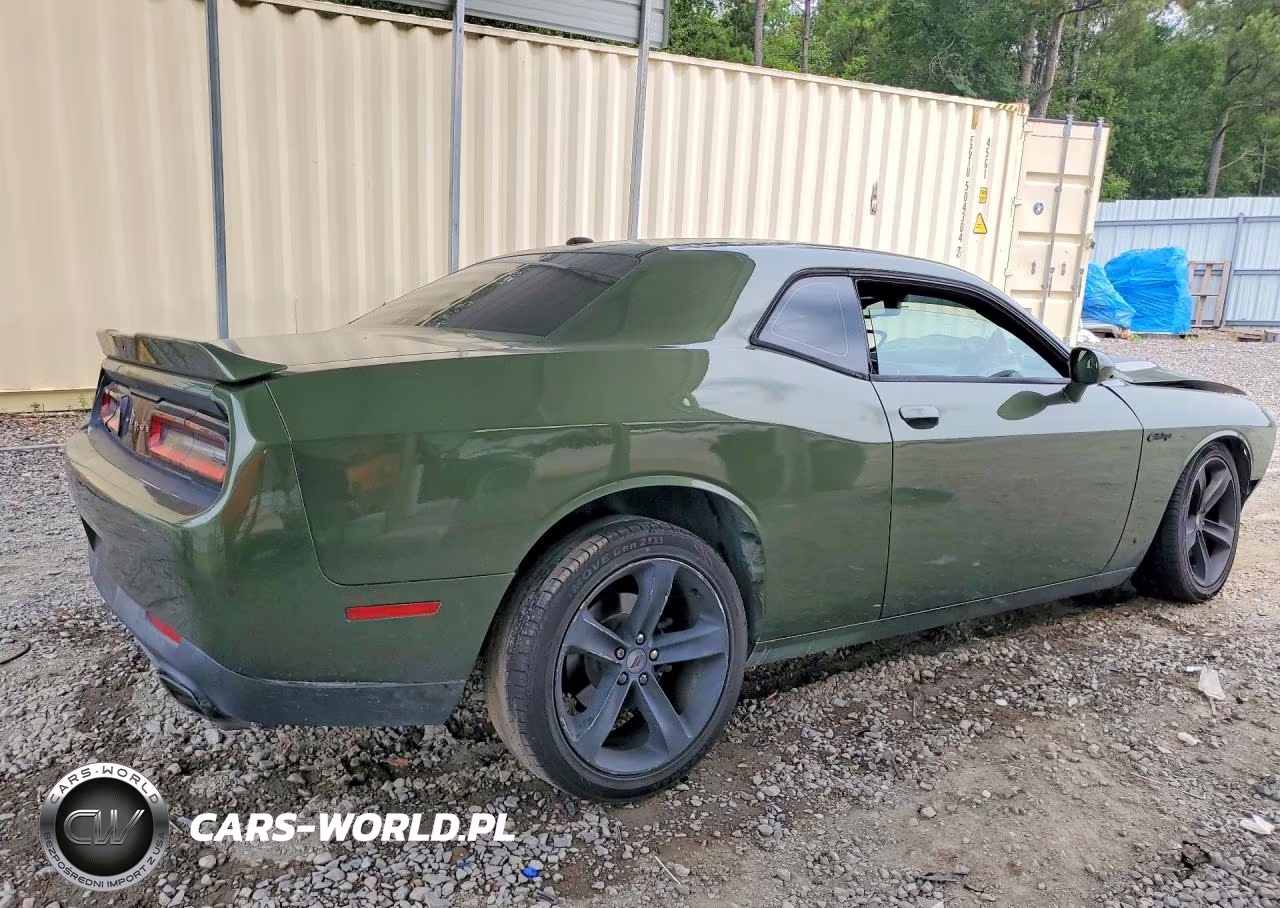 2018 Dodge Challenger Sxt VIN:2C3CDZAG3JH162143 - 3
