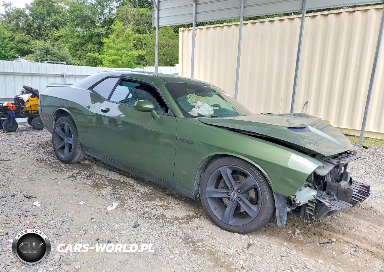 2018 Dodge Challenger Sxt VIN:2C3CDZAG3JH162143 - 4
