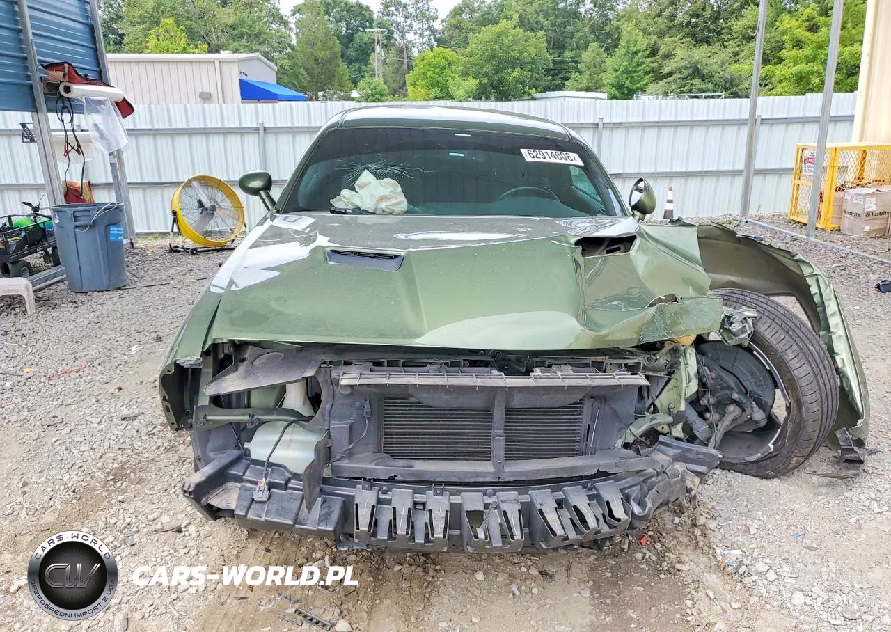 2018 Dodge Challenger Sxt VIN:2C3CDZAG3JH162143 - 5