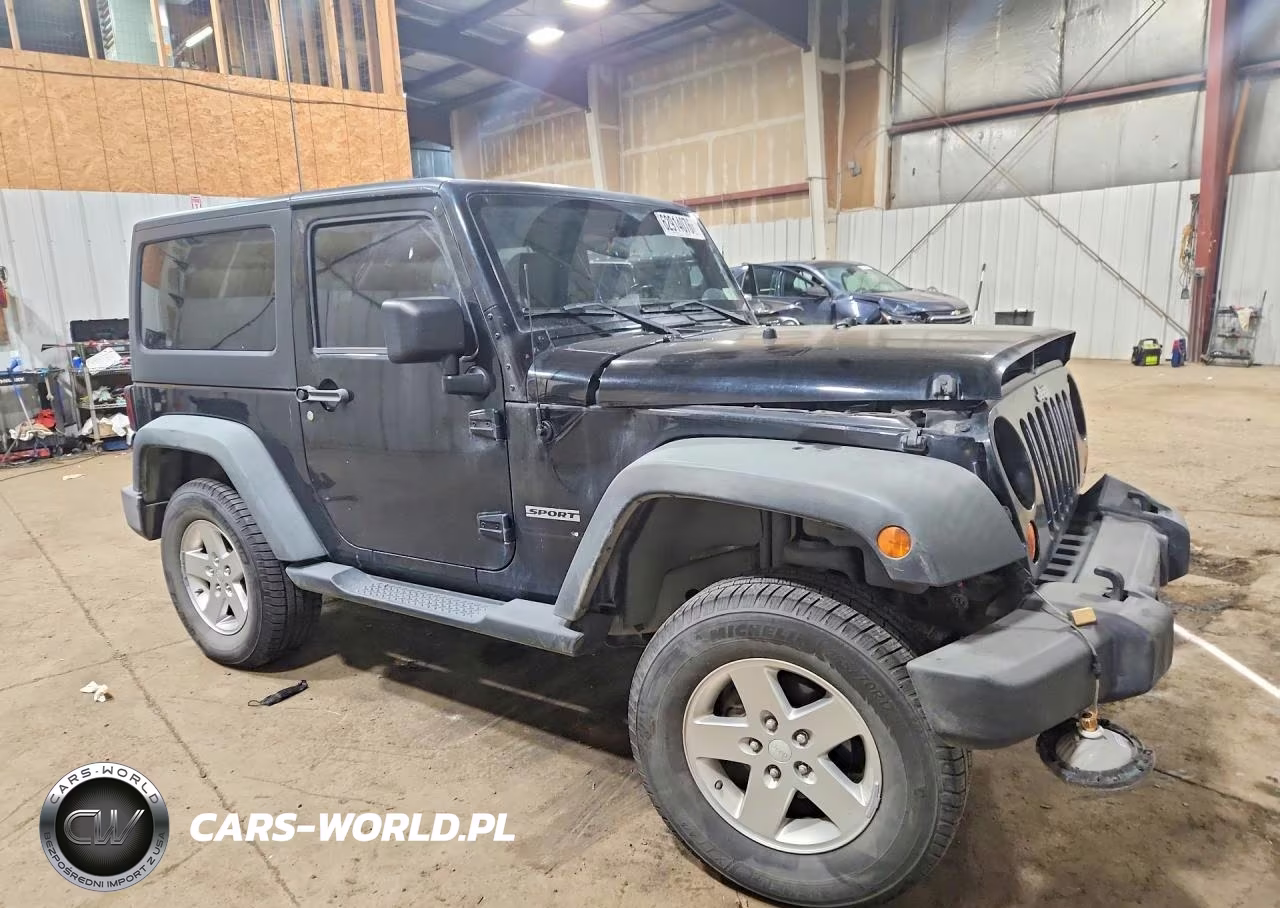 2012 Jeep Wrangler Sport VIN:1C4AJWAG4CL167383 - 4