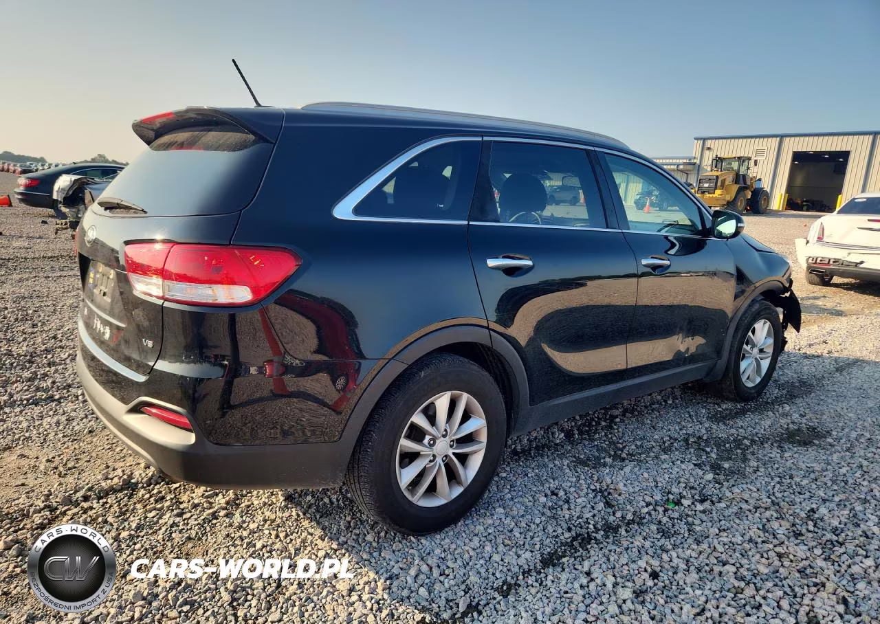 2018 Kia Sorento Lx V6 VIN:5XYPG4A58JG355229 - 3