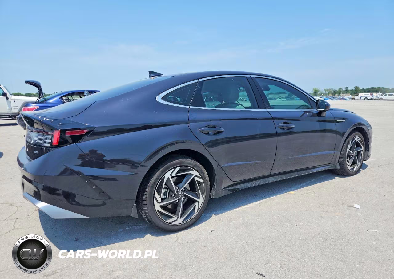 2026 Hyundai Sonata Sel Sport VIN:KMHL64JA4TA535305 - 3