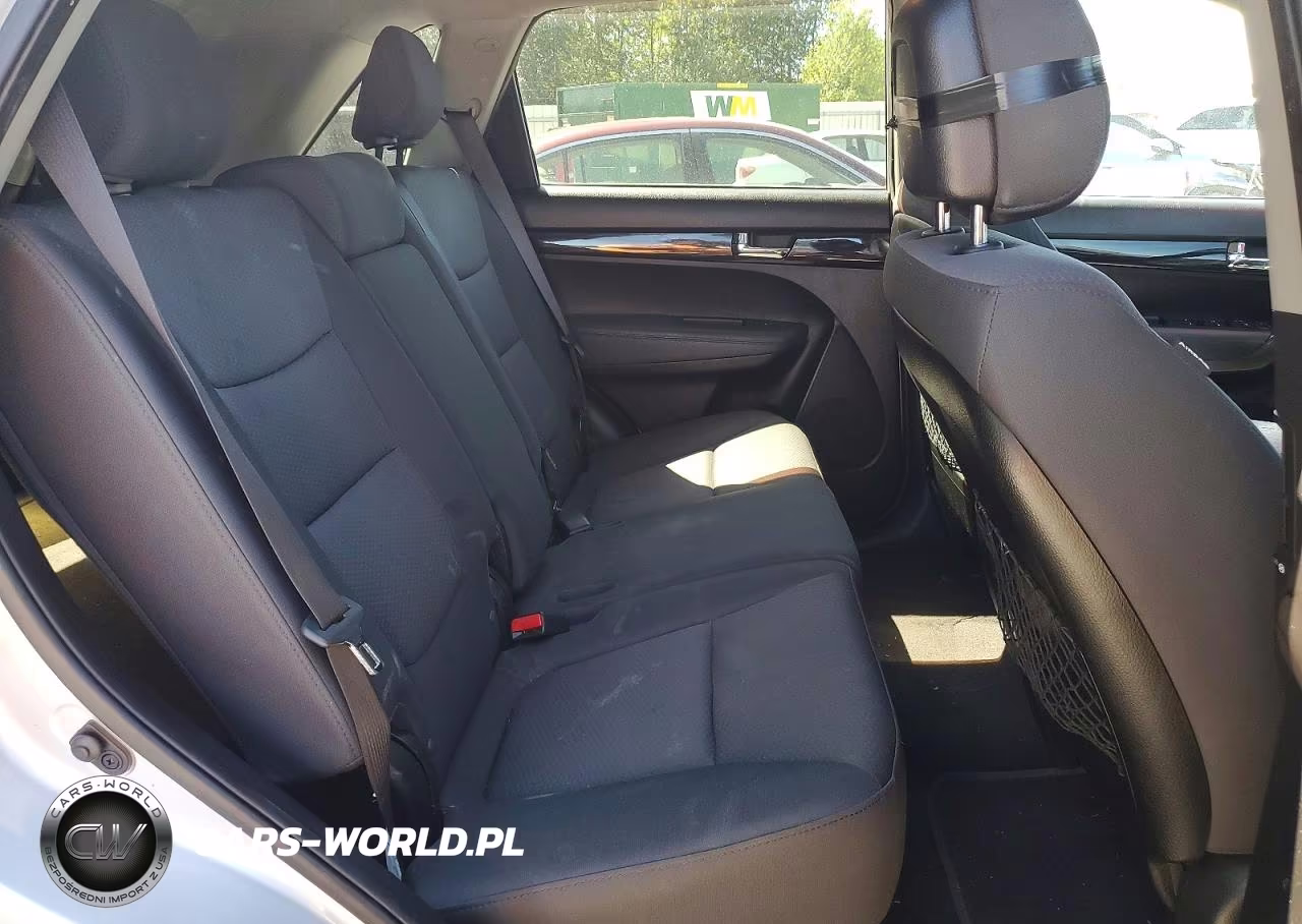 2012 Kia Sorento Lx VIN:5XYKT3A64CG192851 - 11