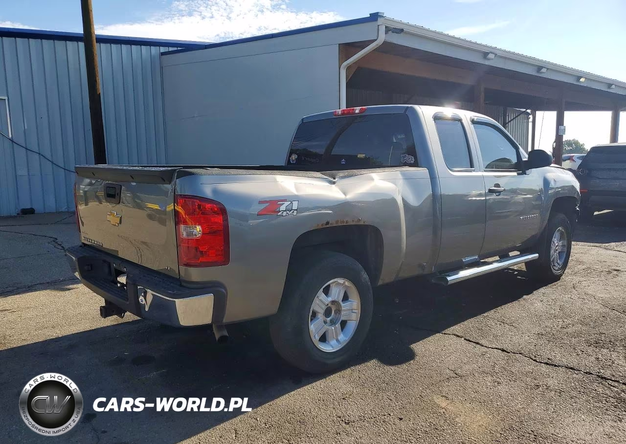 2013 Chevrolet Silverado K1500 Lt VIN:1GCRKSE74DZ177171 - 3