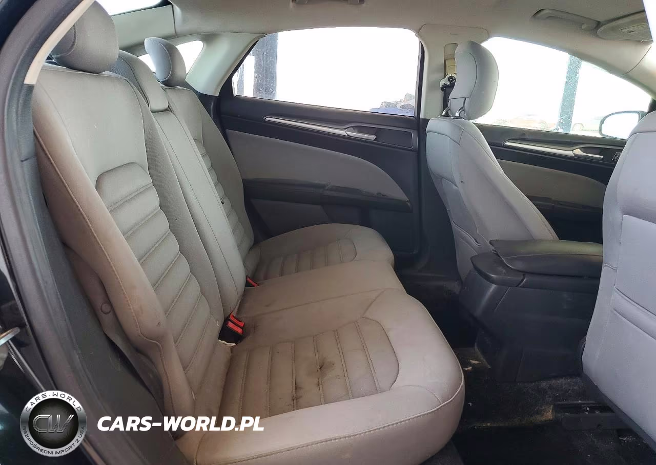 2013 Ford Fusion S VIN:3FA6P0G74DR263726 - 10