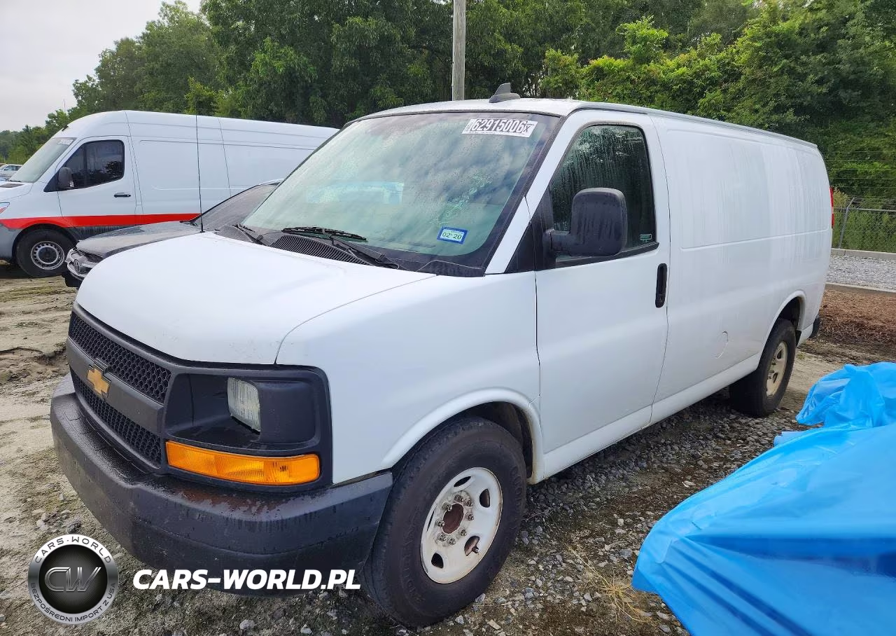 2017 Chevrolet Express G2500 Delivery Van