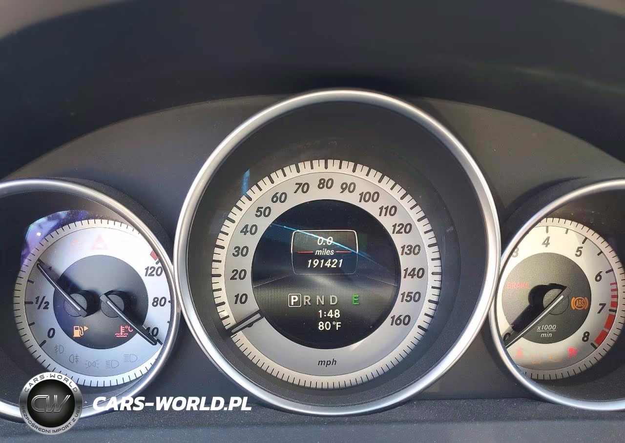 2014 Mercedes-Benz C 250 VIN:WDDGF4HB2ER306863 - 9