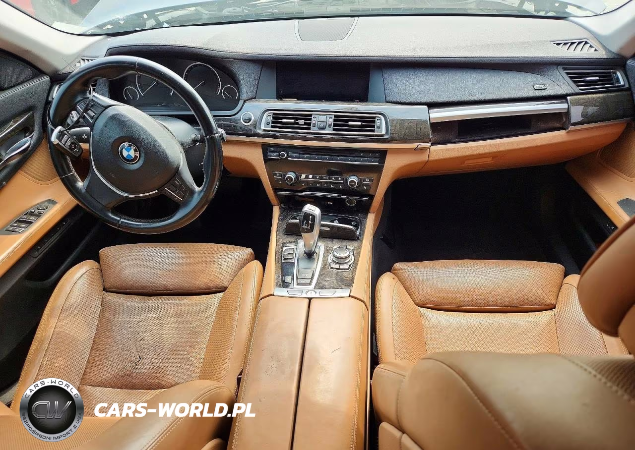 2012 BMW Alpina B7 VIN:WBAKA8C5XCDS99955 - 8