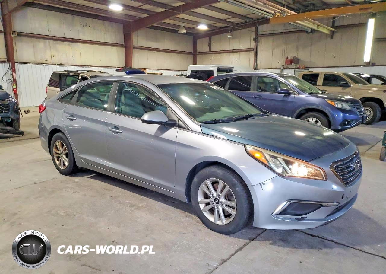 2016 Hyundai Sonata Se VIN:5NPE24AF9GH331912 - 4