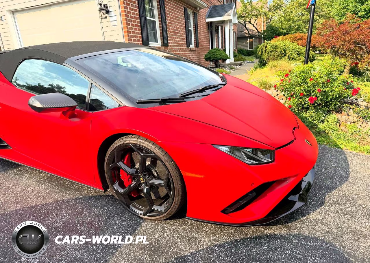 LAMBORGHINI – zdjęcie 1 z 10