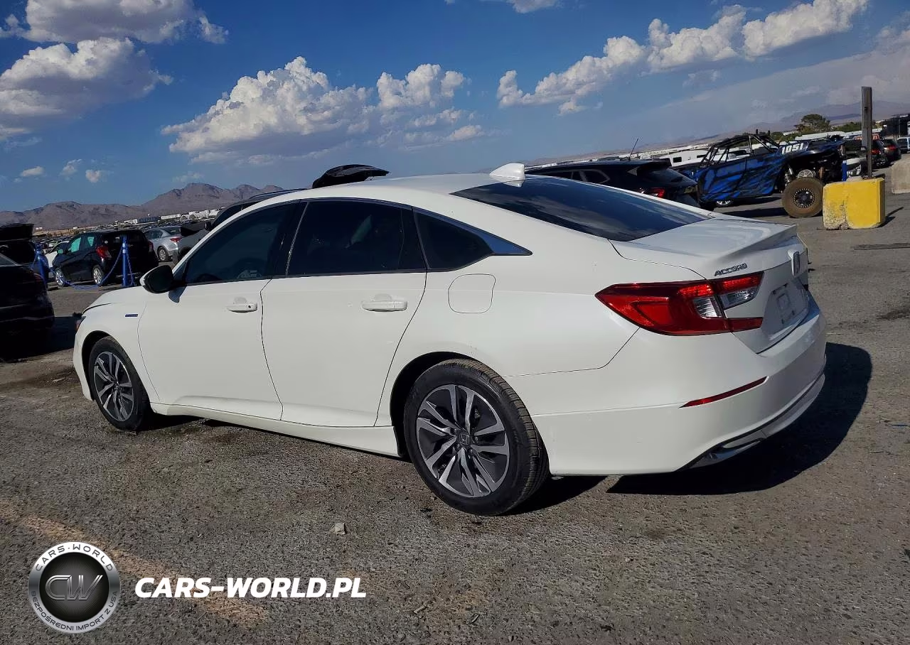 2018 Honda Accord Hybrid VIN:1HGCV3F11JA003826 - 2