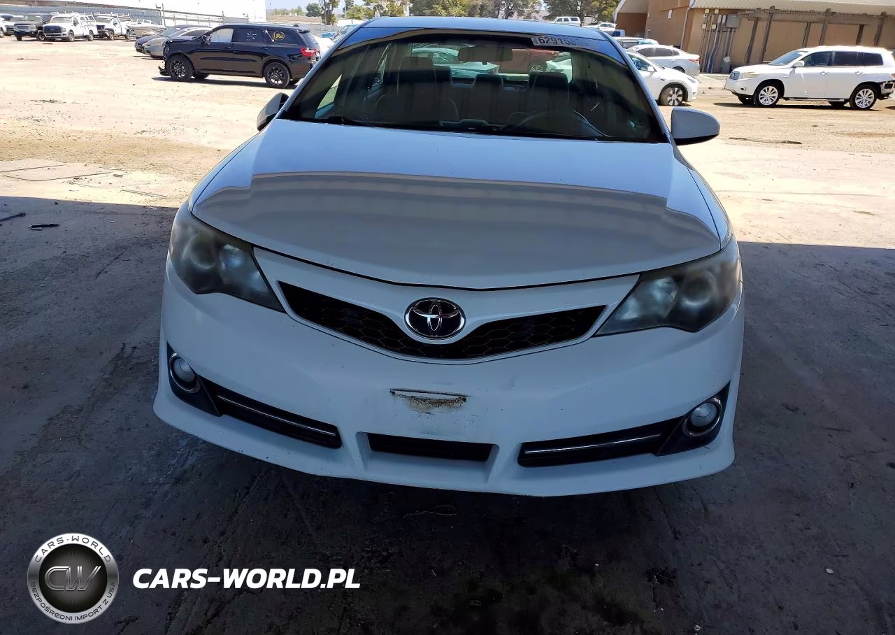 2014 Toyota Camry Se VIN:4T1BF1FK1EU313060 - 5