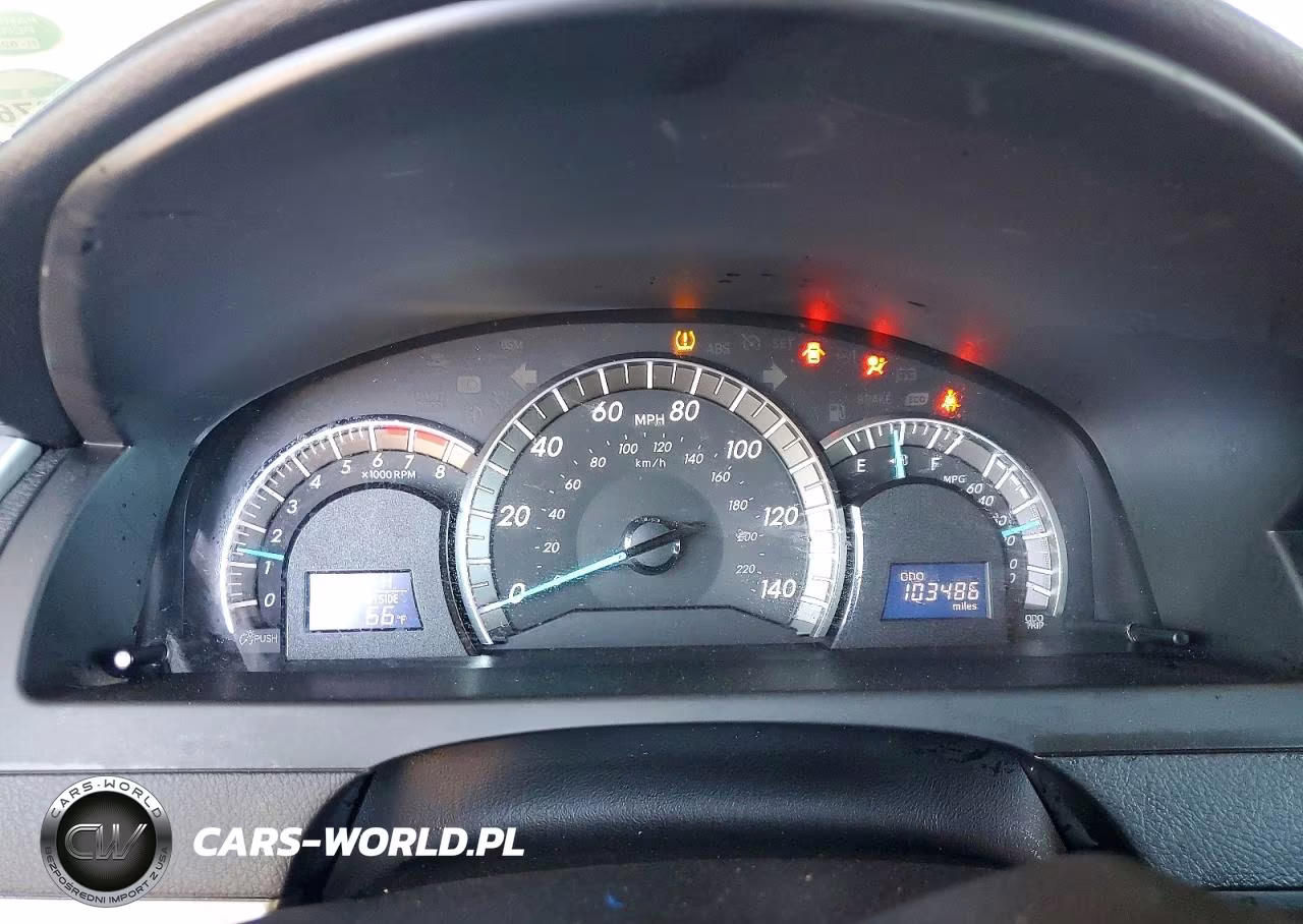 2014 Toyota Camry Se VIN:4T1BF1FK1EU313060 - 9