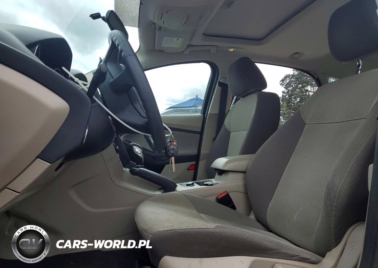 2014 Ford Focus Se VIN:1FADP3K27EL144704 - 7
