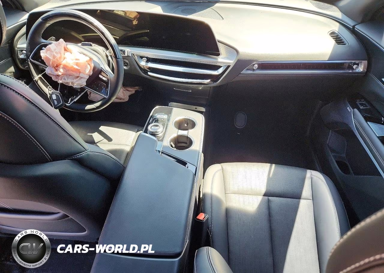 2024 Cadillac Lyriq Sport VIN:1GYKPVRK3RZ126975 - 8