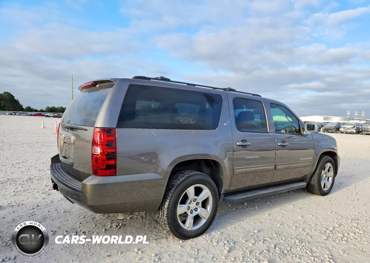 2014 Chevrolet Suburban C1500 Lt VIN:1GNSCJE09ER174562 - 3