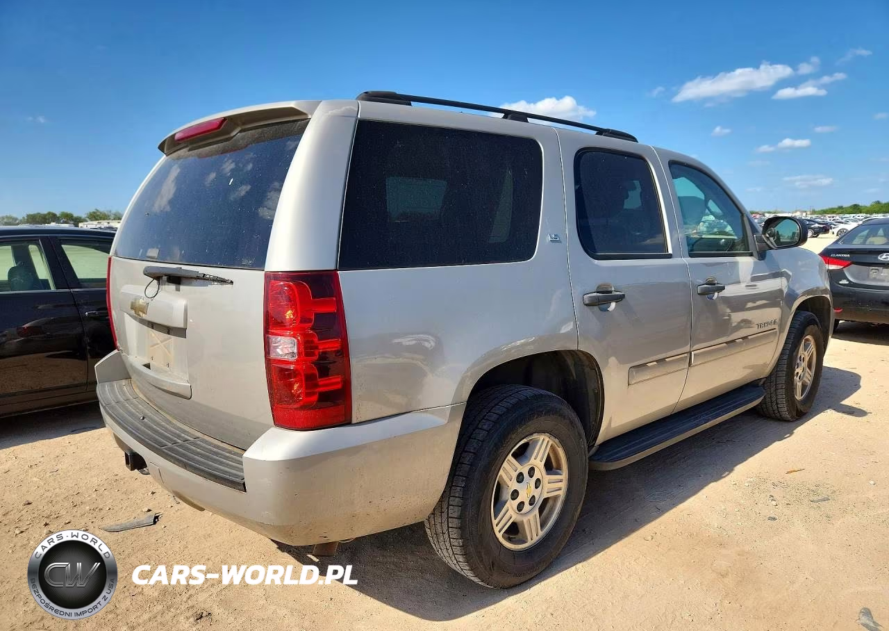 2007 Chevrolet Tahoe C1500 VIN:1GNFC13C47R292715 - 3