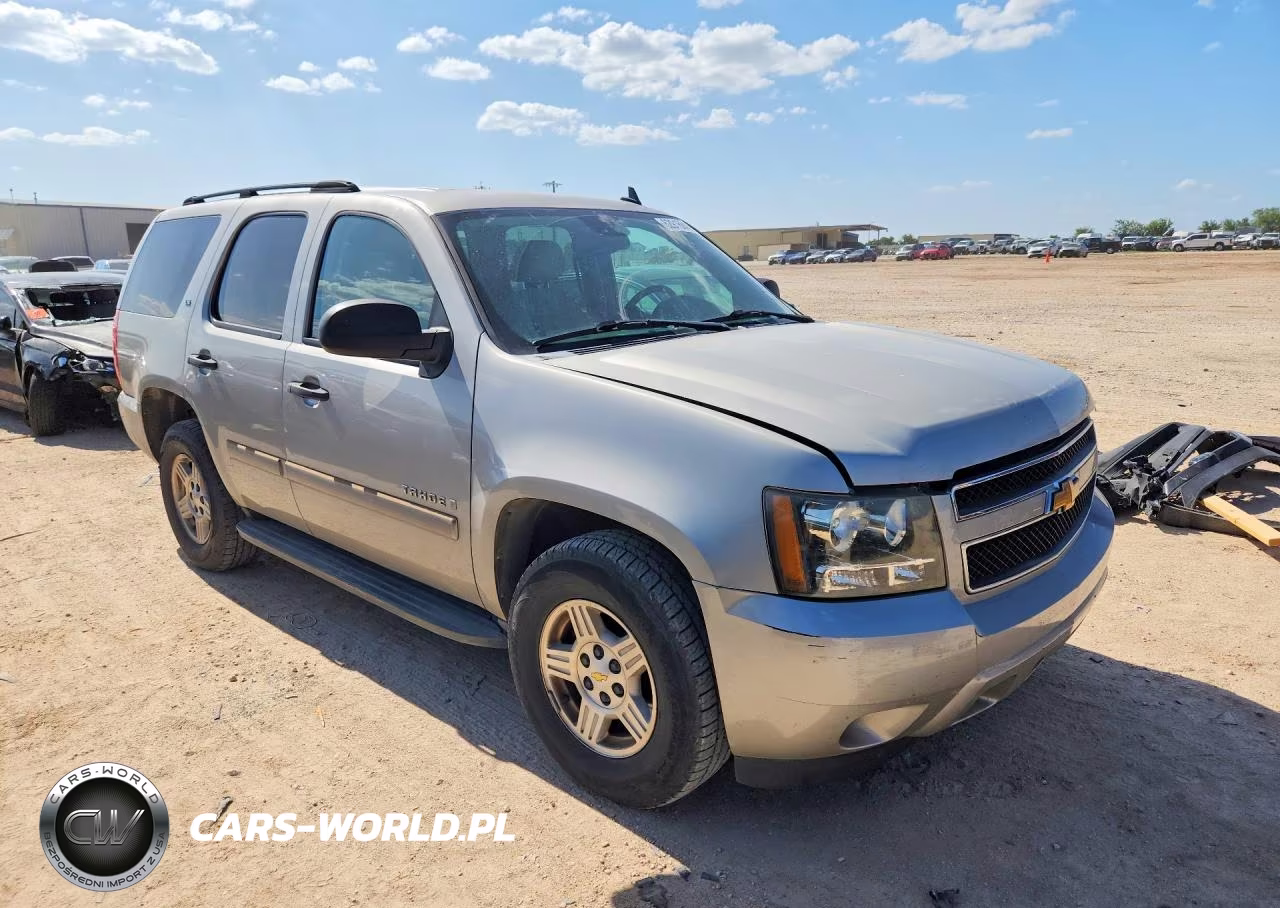 2007 Chevrolet Tahoe C1500 VIN:1GNFC13C47R292715 - 4