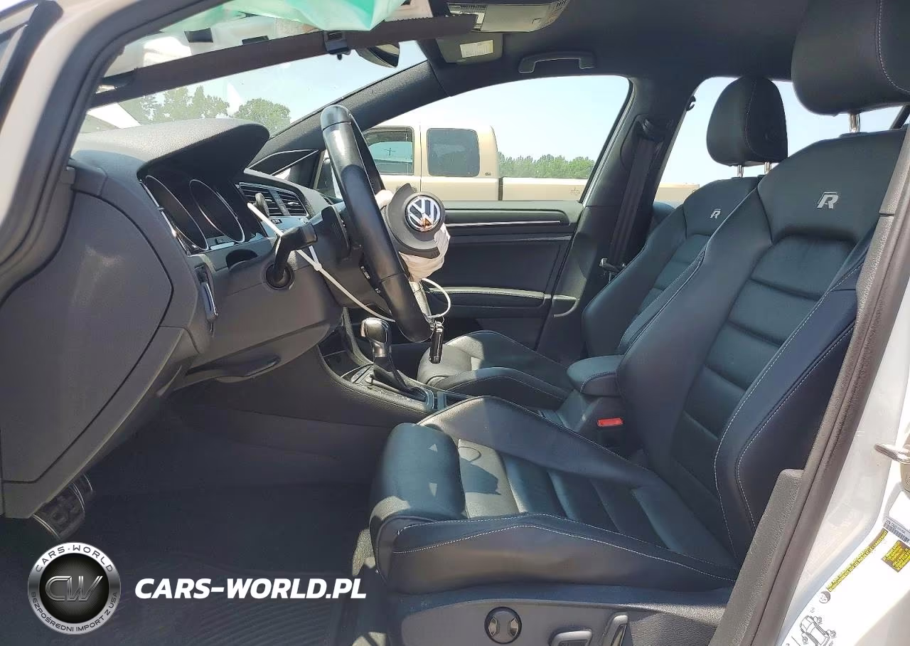 2017 Volkswagen Golf R VIN:WVWVF7AU9HW020349 - 7