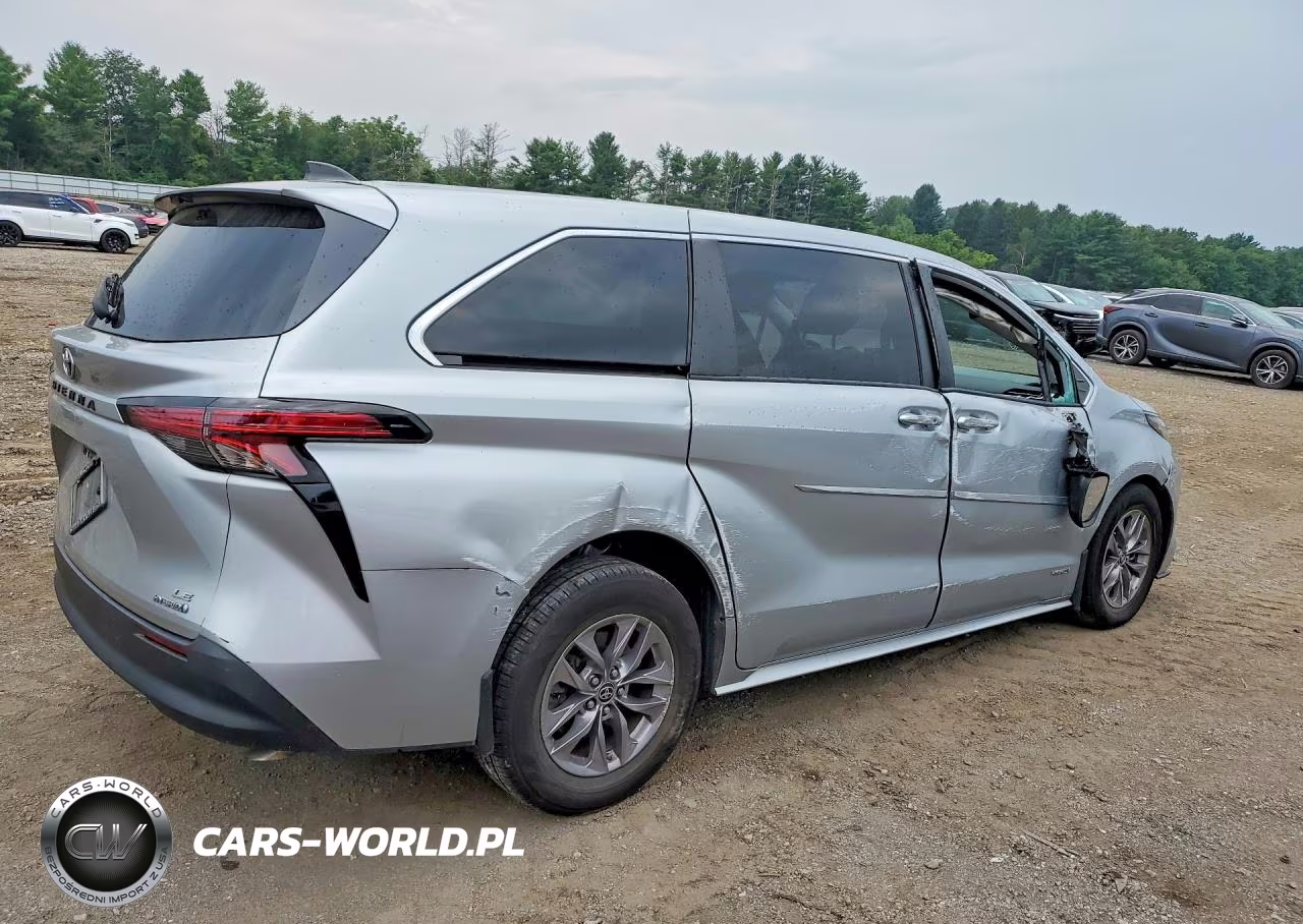 2021 Toyota Sienna Le VIN:5TDKRKEC7MS039006 - 3