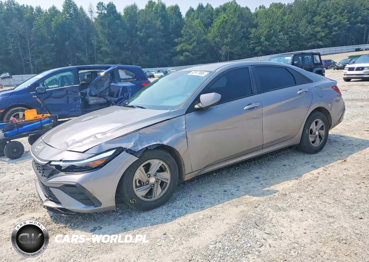 2024 Hyundai Elantra Se – zdjęcie 1 z 12