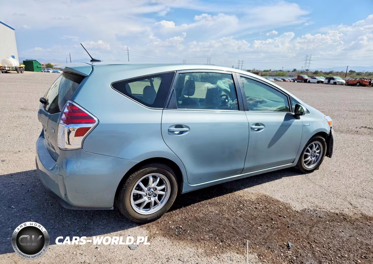 2015 Toyota Prius V Four VIN:JTDZN3EU4FJ034029 - 3
