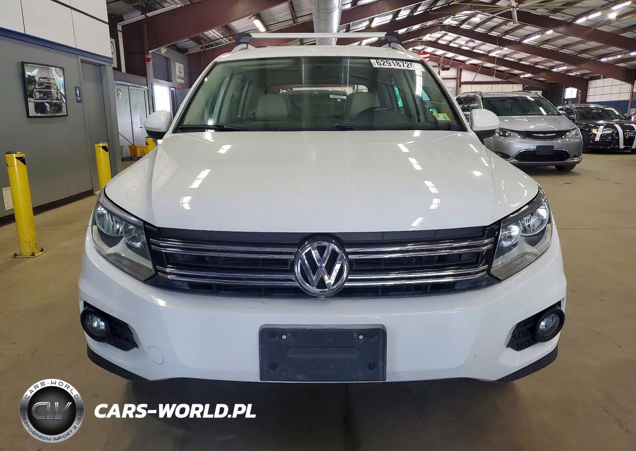2012 Volkswagen Tiguan S VIN:WVGBV7AX2CW607397 - 5