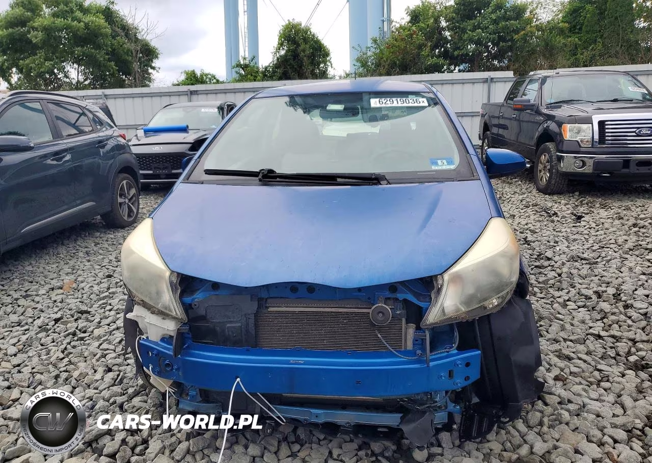 2012 Toyota Yaris VIN:JTDJTUD31CD539148 - 5